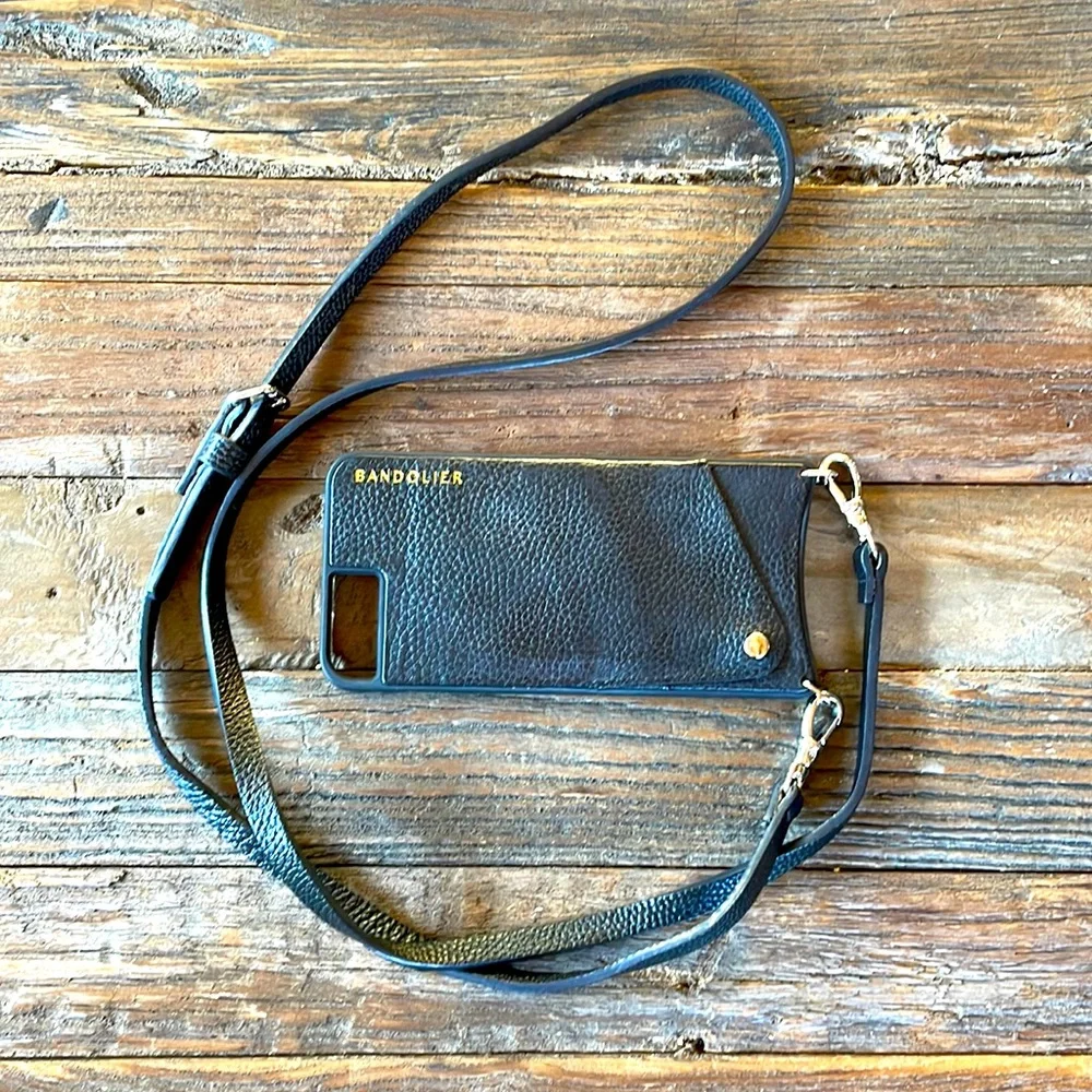 Bandolier Emma‎ crossbody phone case EUC
